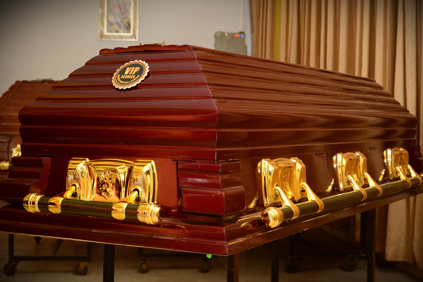 funeral-service-funeral-directors-funeral-parlour-caskets-funeral-planning